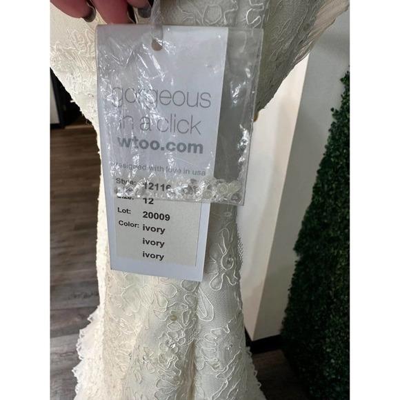 Watters New Sample White Ruffle Beaded Wedding Gown Size 12 Orig.$1200 - Picture 9 of 10